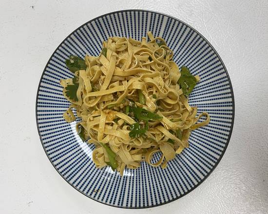 C9. Shredded Dried Bean Curd 凉拌豆腐丝